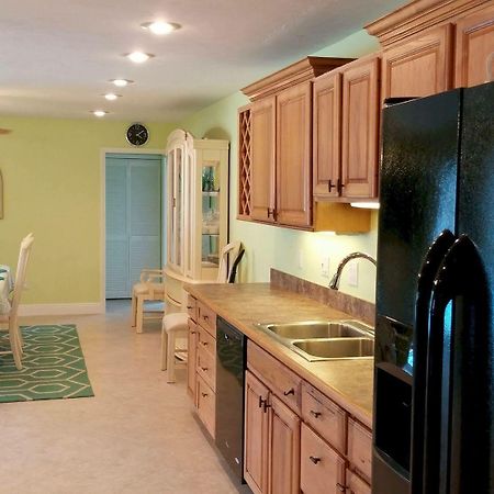 Villa Emerald Coast- Private Villa Cape Coral Exteriör bild